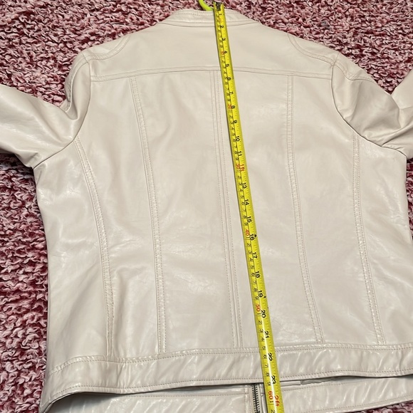 Women's Cream Vegan Leather Jacket - Picture 13 of 16